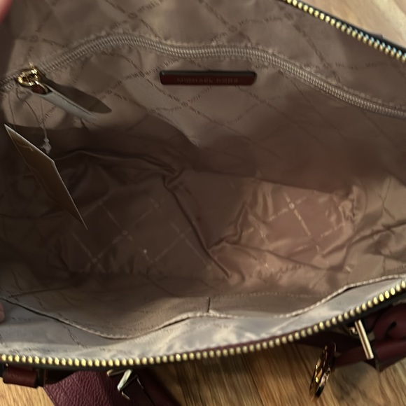 Michael Kors Dark Cherry Tote Leather NWT - Picture 3 of 4